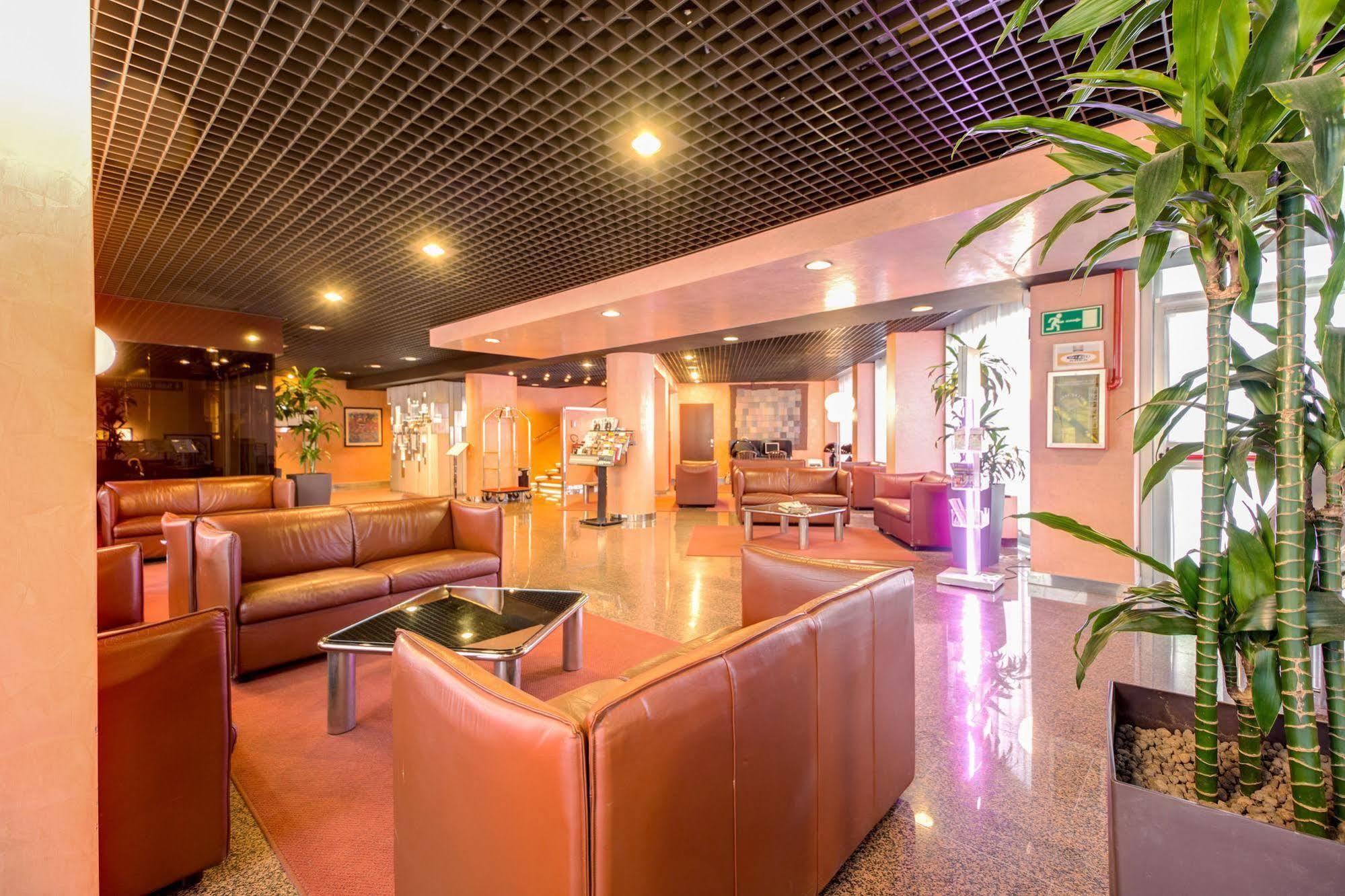 Hotel Galileo Milano Exteriör bild