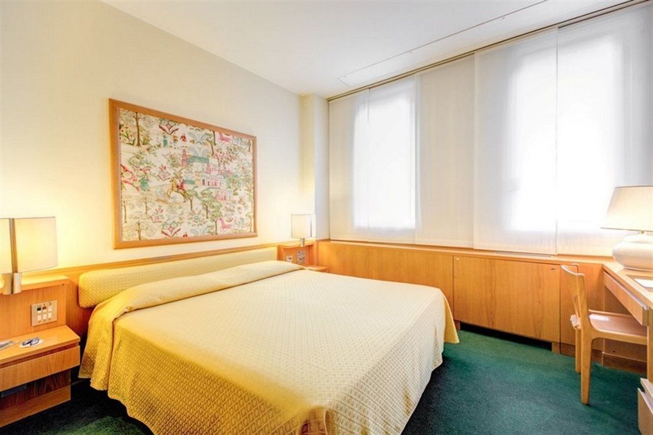 Hotel Galileo Milano Exteriör bild